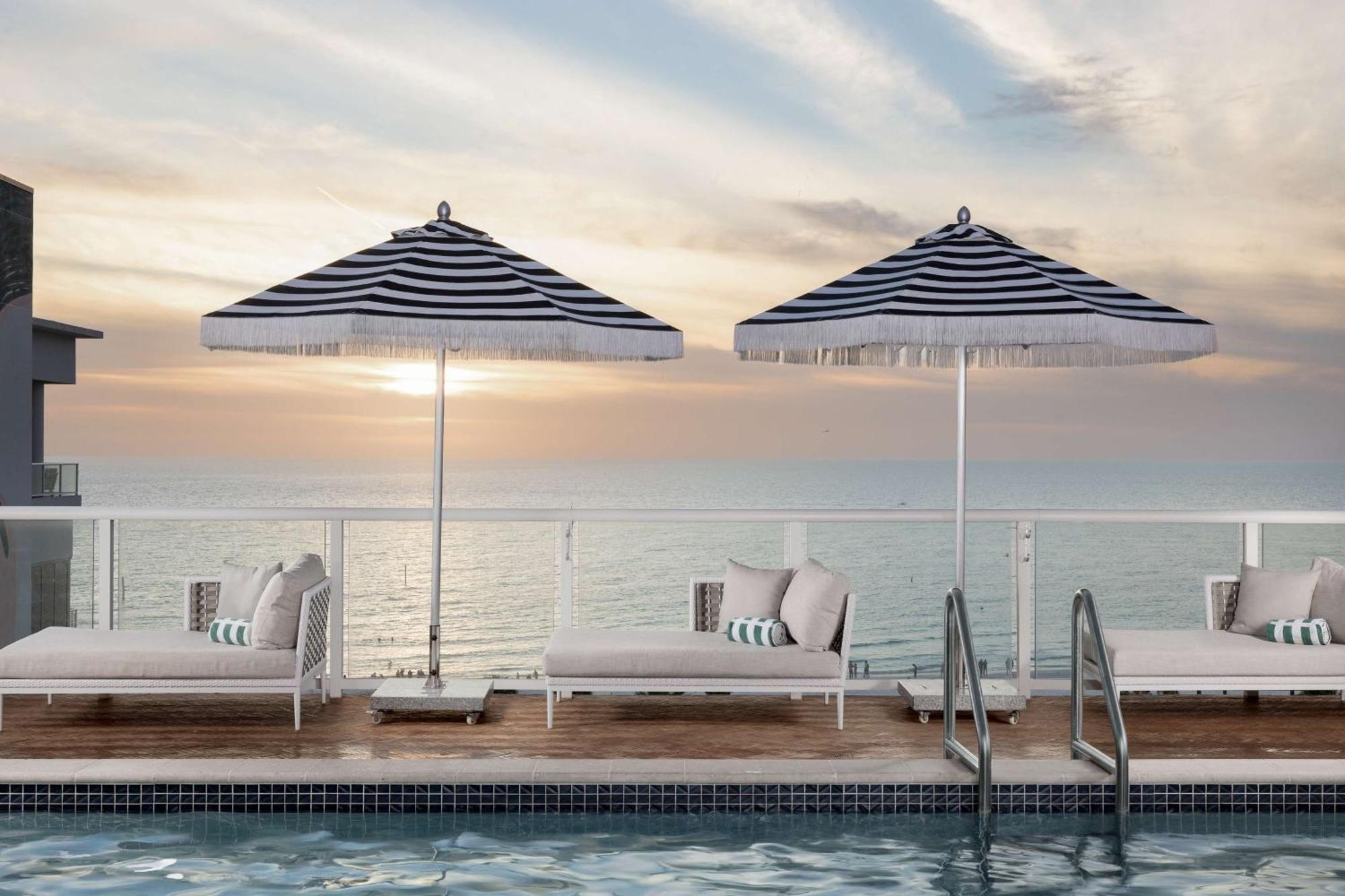 The Hiatus Clearwater Beach, Curio Collection By Hilton المظهر الخارجي الصورة